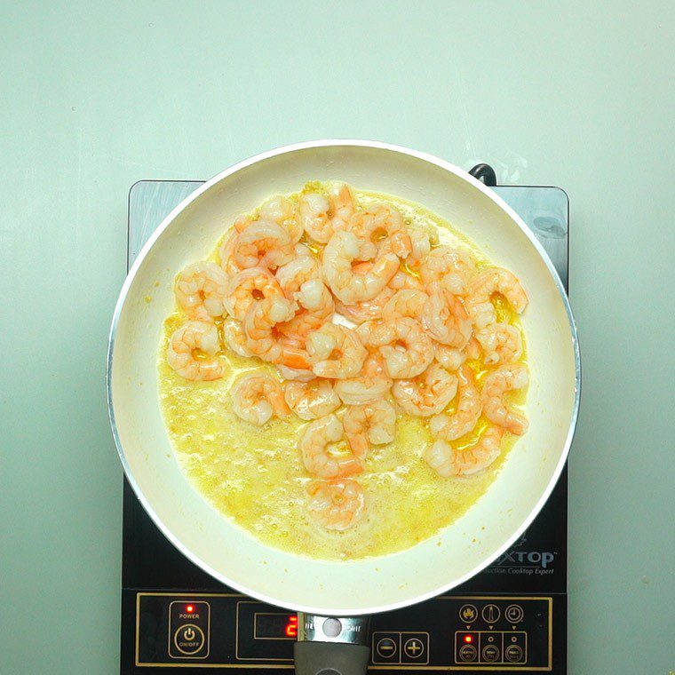 garlic-butter-shrimp-and-rice-4