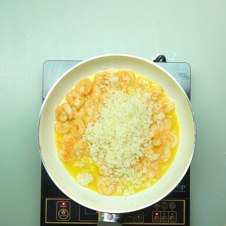 garlic-butter-shrimp-and-rice-5